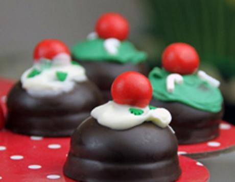 Marshmallow Christmas Pudding Bites
