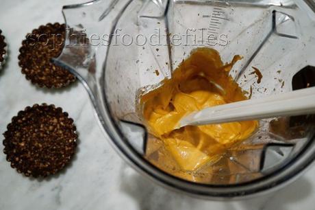 Making cashew-goji berry mix into Vitamix