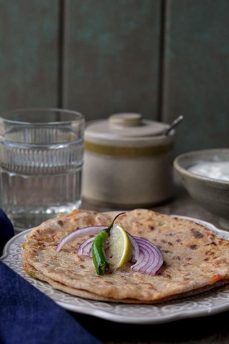 Navrathan Paratha