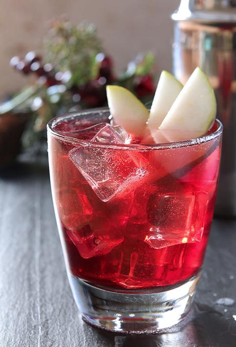 Jubilee Cocktail – Vodka, Red Wine and Spiced Pear Liqueur