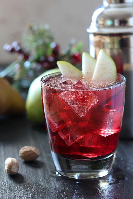 Jubilee Cocktail – Vodka, Red Wine and Spiced Pear Liqueur