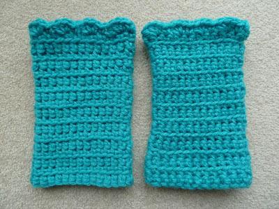 Crocheting Wrist Warmers