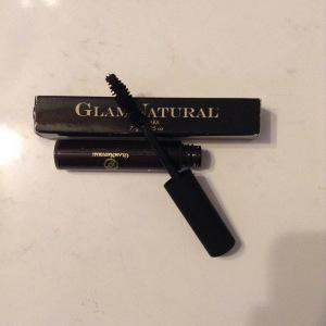 DECEMBER 2015 LARITZY BOX REVIEW