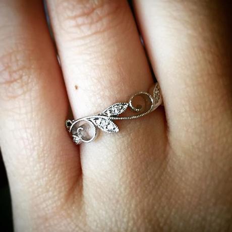 Vine wedding ring