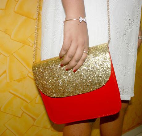 Classic White Dress With a Pop Of Red: Christmas #OOTD