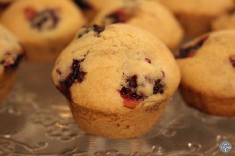 Vegan Blackberry Mini Muffins