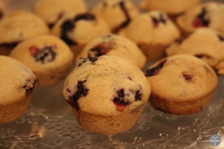 Vegan Blackberry Mini Muffins