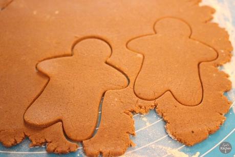 Vegan Gingerbread Men & House