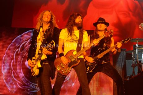 Music vs The World Whitesnake 19121516