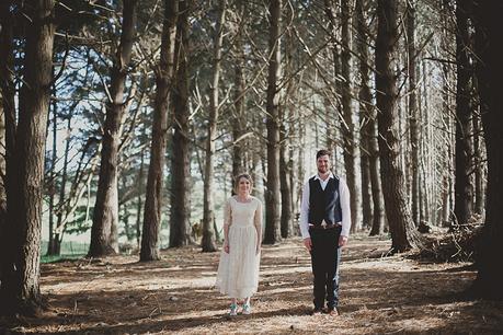 A Vintage Meets Rustic Wedding in the Waimauku by Nita Meyer Photography A Vintage Meets Rustic Wedding in the Waimauku by Nita Meyer Photography