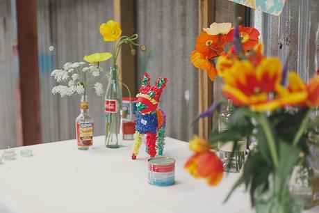 A Vintage Meets Rustic Wedding in the Waimauku by Nita Meyer Photography A Vintage Meets Rustic Wedding in the Waimauku by Nita Meyer Photography