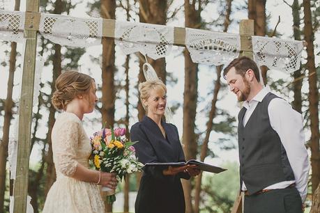 A Vintage Meets Rustic Wedding in the Waimauku by Nita Meyer Photography A Vintage Meets Rustic Wedding in the Waimauku by Nita Meyer Photography