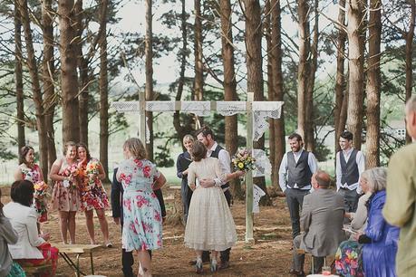 A Vintage Meets Rustic Wedding in the Waimauku by Nita Meyer Photography A Vintage Meets Rustic Wedding in the Waimauku by Nita Meyer Photography