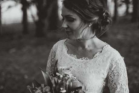 A Vintage Meets Rustic Wedding in the Waimauku by Nita Meyer Photography A Vintage Meets Rustic Wedding in the Waimauku by Nita Meyer Photography