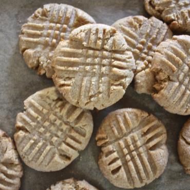 Classic Peanut Butter Cookies