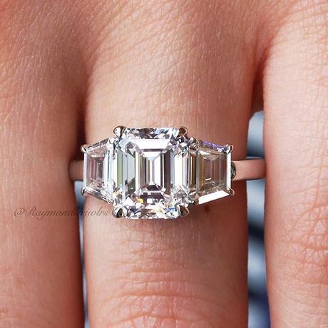 Emerald Cut Engagement ring