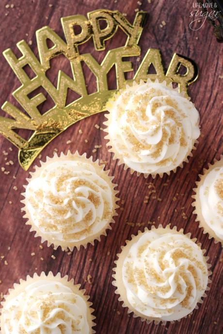Champagne Cupcakes For A Sweet New Year's Celebration