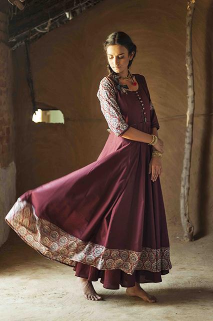 House Of Tuhina: This Winter, become a Gypsy with Bagru Banjara