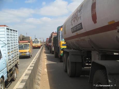 traffic snarls at Manali ~ Chennai, Vada Sennai !