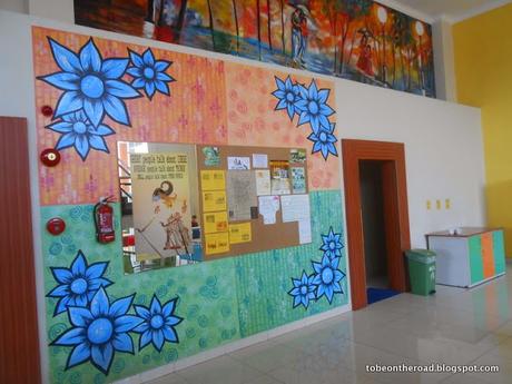 HOSTELS: Yogyakartas EDU Hostel ,5 Star Facilties At Backpackers Price