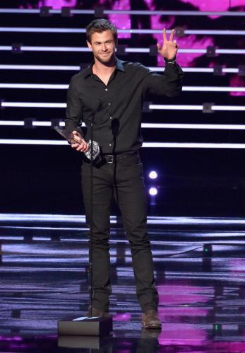 The Men of the 2016 People’s Choice Awards