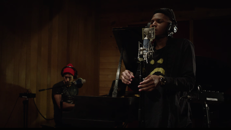 Sufjan Stevens and Gallant Perform ‘Blue Bucket of Gold’ and Blow Our Minds [Video]