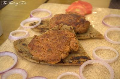 Kebab Gali, Malviya Nagar, New Delhi: Delicious North Indian Food!