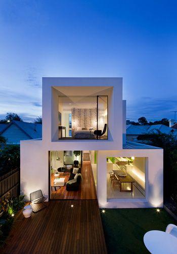 Architectural Tour – Modern Minimalist House