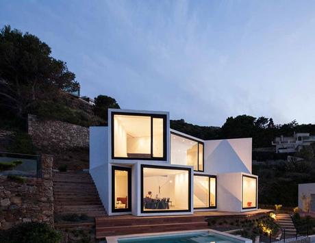 Architectural Tour – Modern Minimalist House