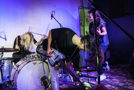 Hinds Celebrated Their Album Release at Palisades [Photos]