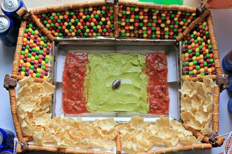 Build your own sweet vs salty snack stadium for your next big game celebration! #GameDayGlory #ad