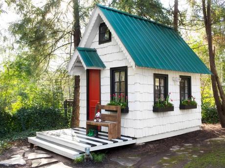 HGTV’s Tiny House Big Living