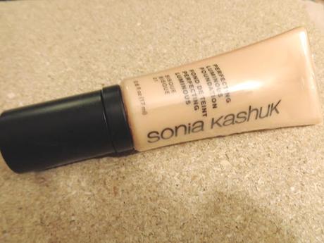 Review in 2 mins - Sonia Kashuk Perfecting Luminous Foundation