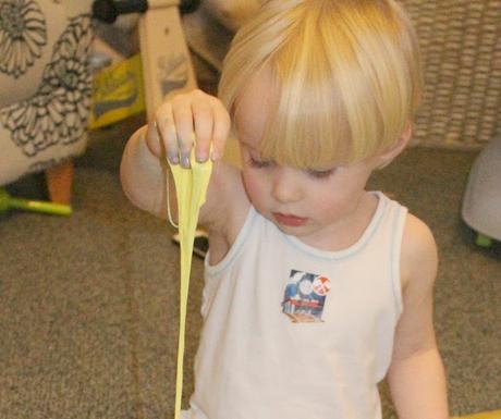 Super Stretchy Rainbow Slime