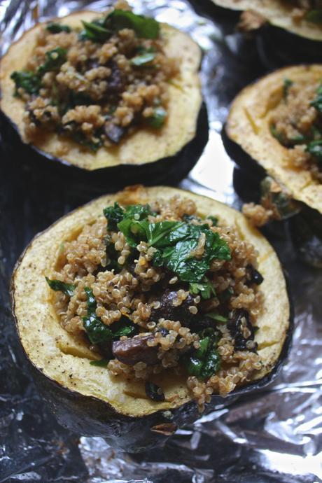 Minimalist Cooking: Curry Spiced Quinoa + Kale Stuffed Acorn Squash