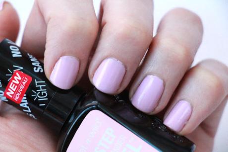 #ManiMonday & Mini Review - Wet n Wild 1 Step Wonder Gel in Don't Be Jelly!