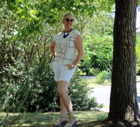 how to style shorts - use a column of colour