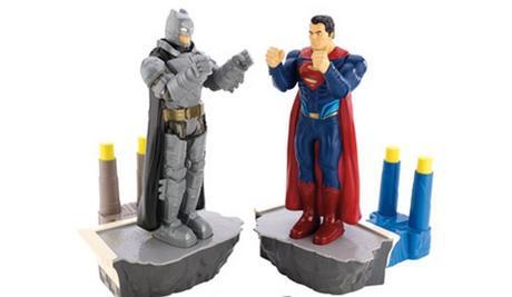 batmanvsuperman-rockem-sockem-still