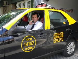 Radio Taxi 300x225 Taking a taxi in Buenos Aires