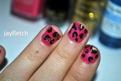 Cheetah Print Nails