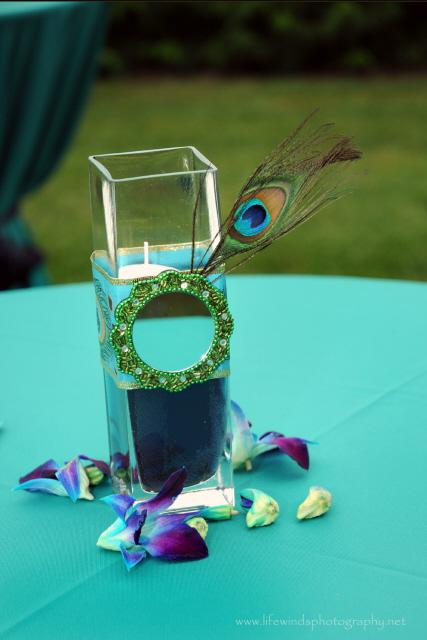 Peacock’s Rule the Roost at Chateau Selah Wedding