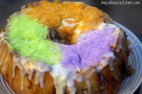 The Ugliest King Cake/Monkey Bread for Holiday Recipe Club