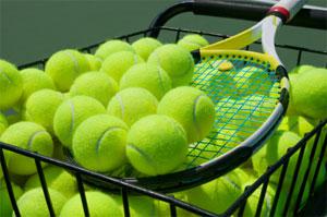What's The Difference Between Pressurized And Pressureless Tennis Balls?