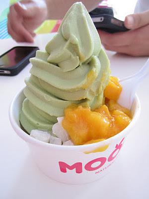 Moochi Natural Frozen Yoghurt, Strathfield