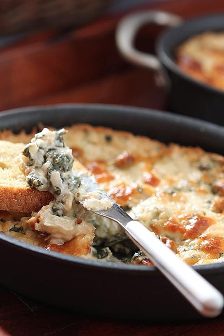 Warm and Spicy Spinach Dip