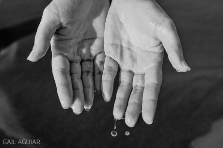 Helping Hands Praia de Matosinhos