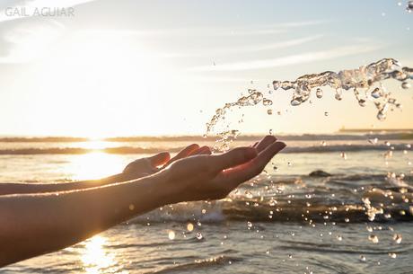 Helping Hands Praia de Matosinhos