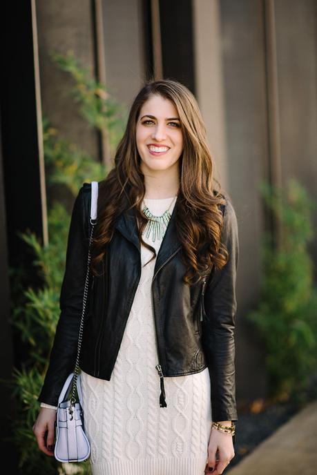 black-and-gold-statement-necklace