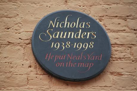 #plaque366 Nicholas Saunders