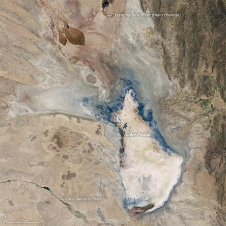 The Human Hothouse Turns Bolivia’s Second Largest Lake into a Withered Wasteland